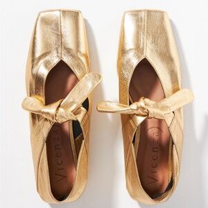 Anthropologie Vicenza Bow Mary Jane Flats Gold size 10/41